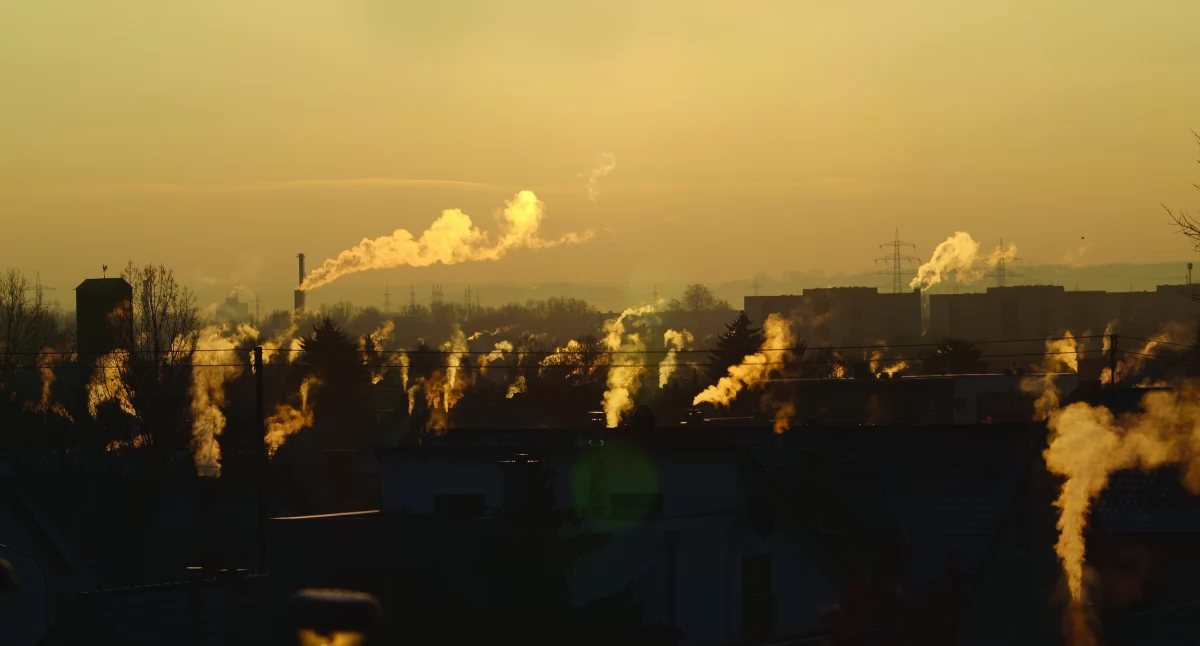 Zdrowie, Mazowsze przyspiesza walkę smogiem - zdjęcie, fotografia