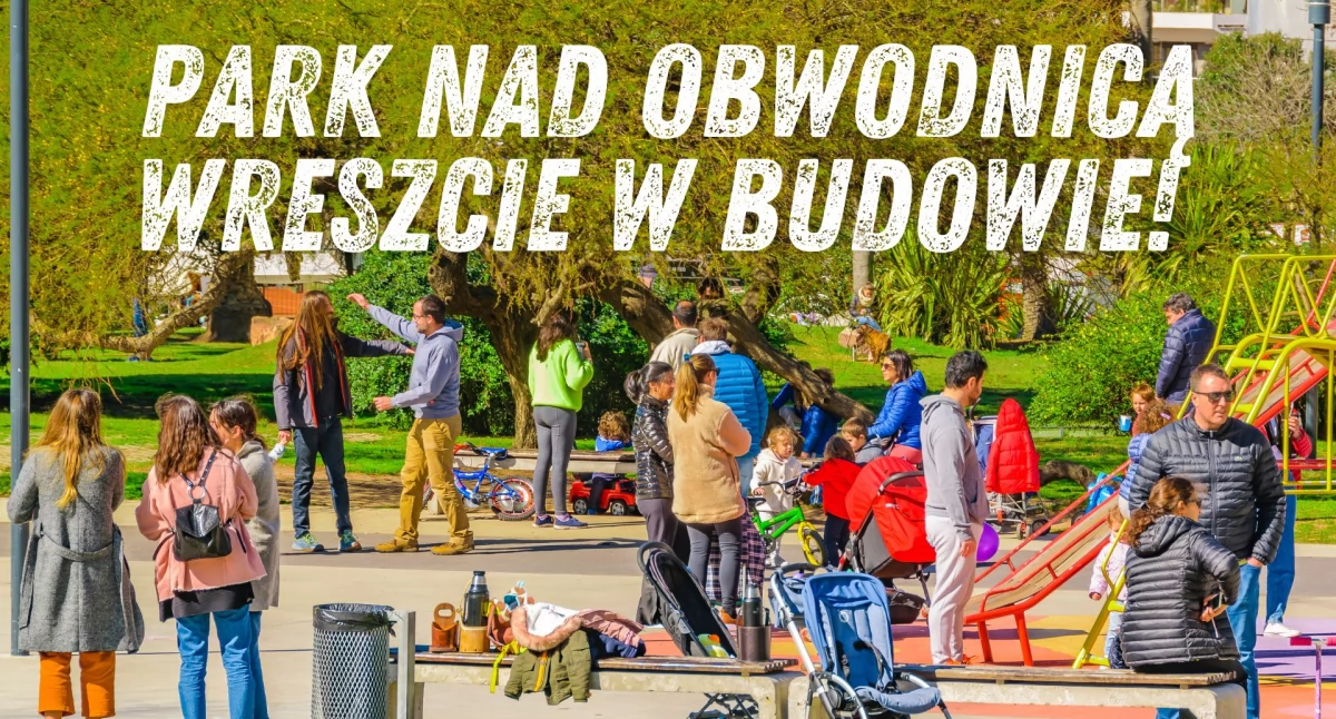 Inwestycje, Ursynowie pierwsze efekty prac! Drewniany fontanna tysiące roślin budowie - zdjęcie, fotografia