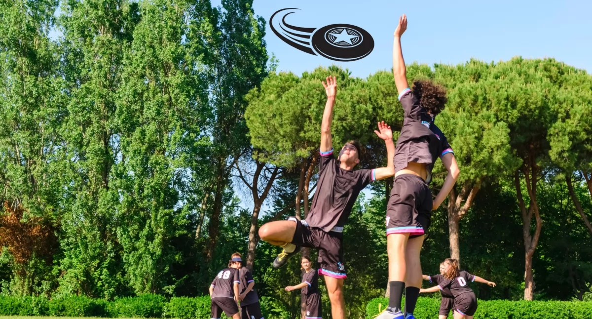 Urząd dzielnicy, Mikołajkowa Impreza Sportowa Ursynowie! Ultimate Frisbee Arenie Ursynów! - zdjęcie, fotografia