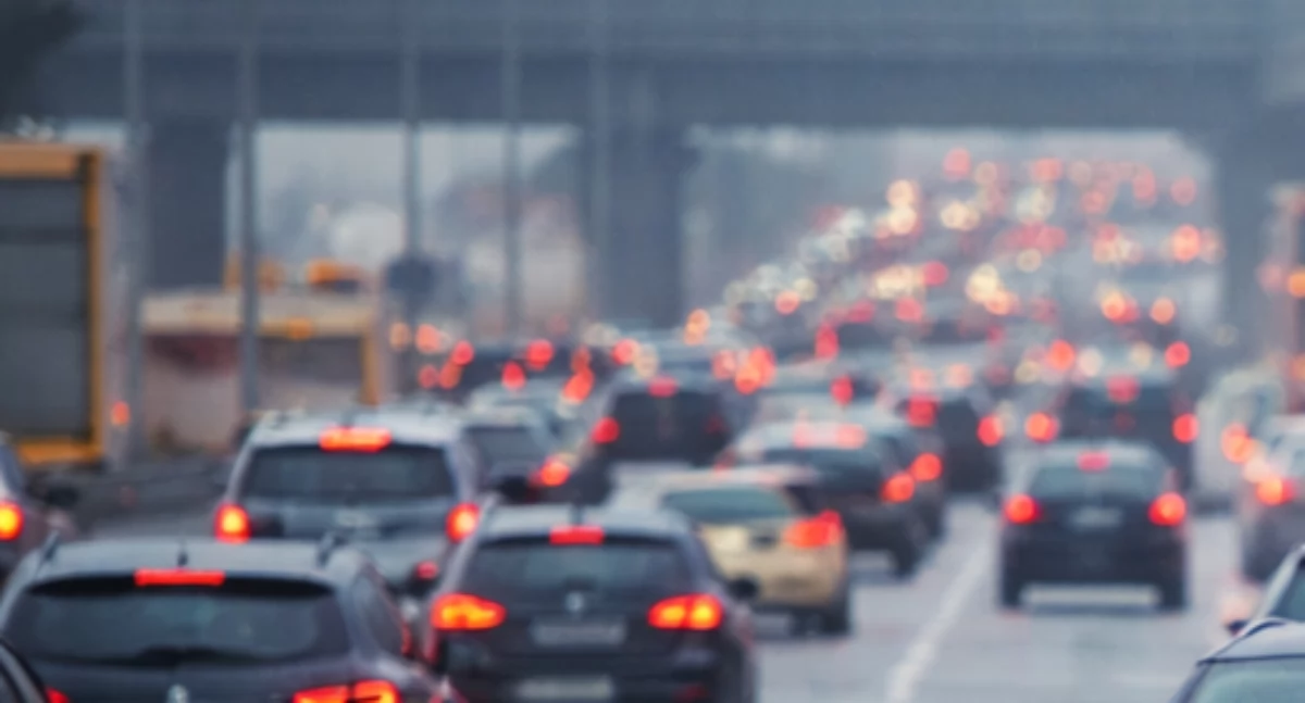 Działania służb, Poranny paraliż Zderzenie trzech między Puławską lotniskiem - zdjęcie, fotografia