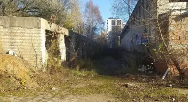 Nowe osiedle czy biurowce? Teren przy Kłobuckiej idzie pod młotek!